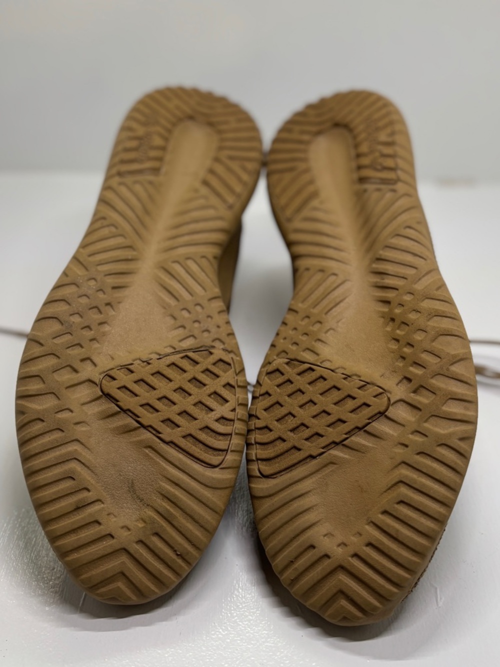 Adidas Tubular Shadow BY3711 Cardboard Mono Tan Knit Sneakers Men's Size 13 - Picture 3 of 13